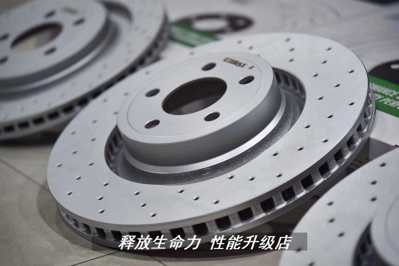 适配福特野马刹车盘高性能改装