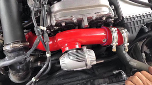 适配奔驰W205 C260 2.0T W213 M274 E260改装日本HKS泄压阀套装