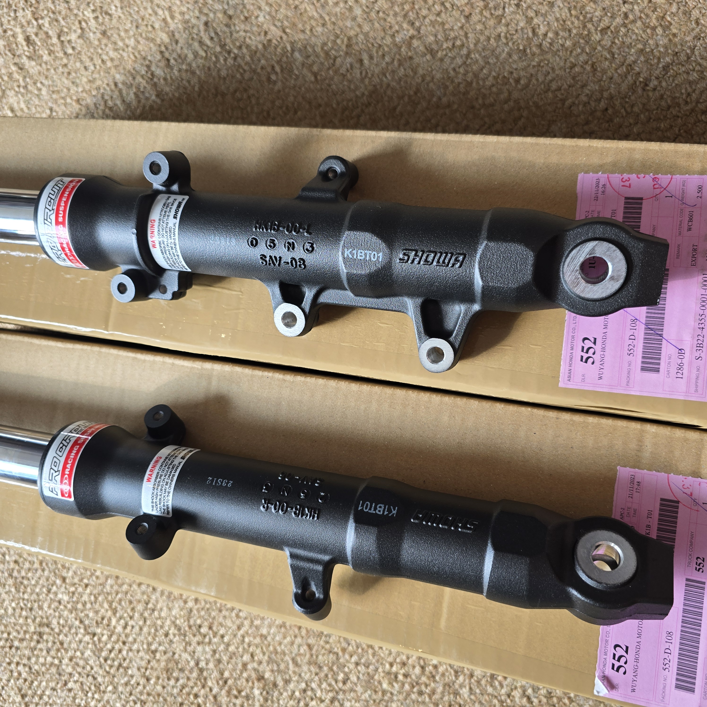 正品泰国产昭和避震适配本田佛沙350 FORZA350/NSS前减震器改装