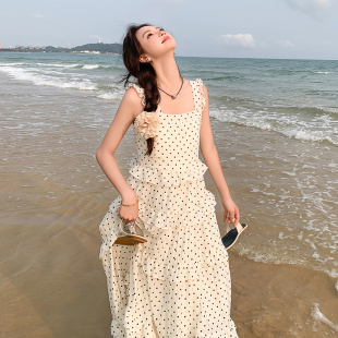 2024新款 米白色波点木耳边连衣裙女夏季 气质海边度假甜美吊带长裙