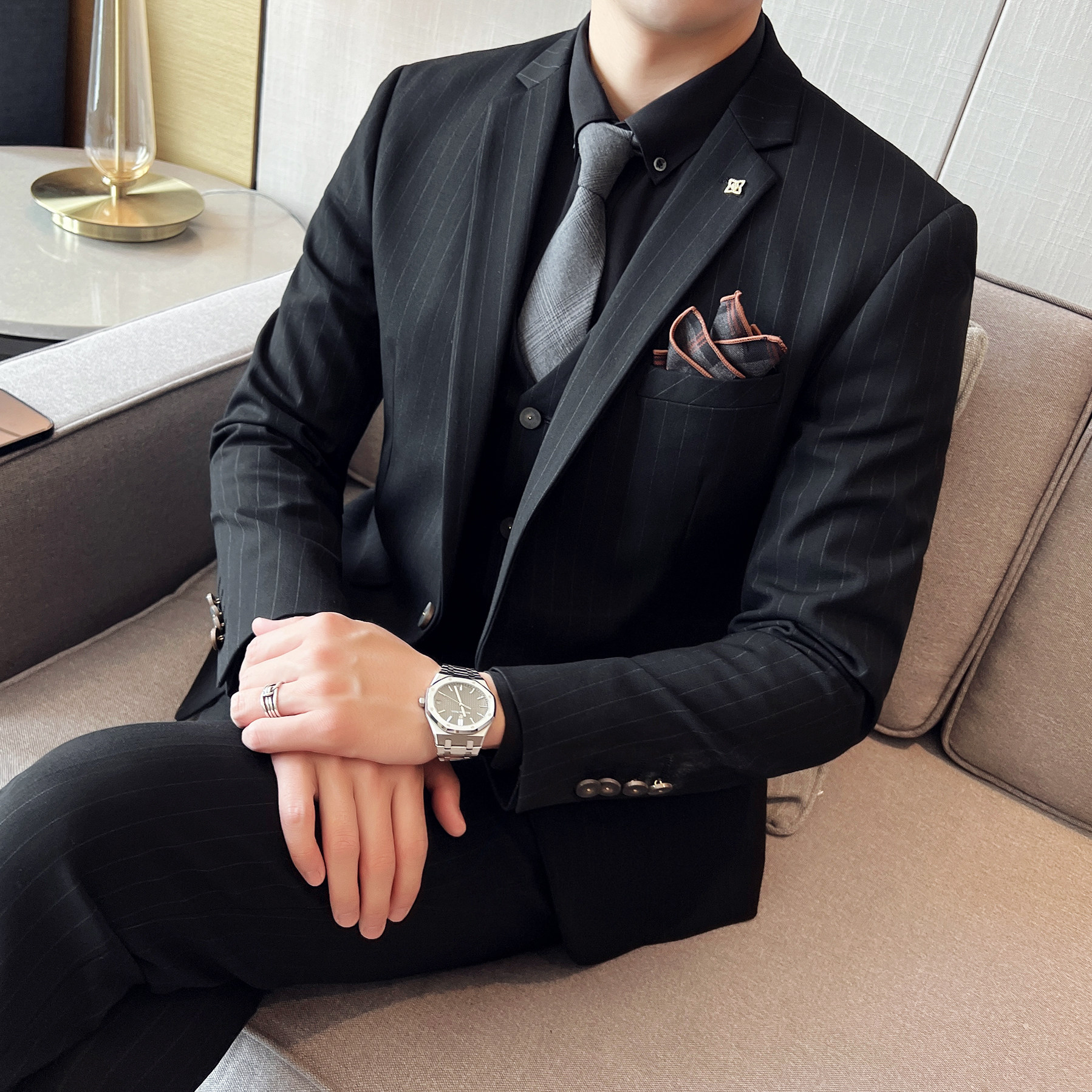 酒店景2025春季套装修身休闲商务大码西服A311-SJT9961-P285,男装西服,电商A311