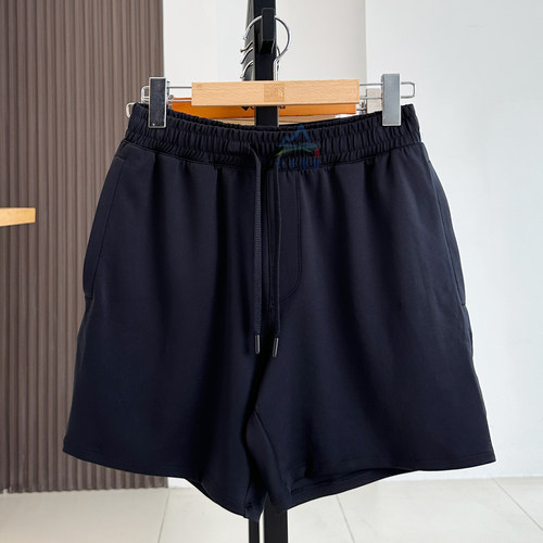 安德玛速干透气训练跑步运动短裤