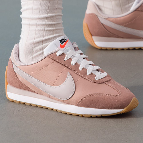NIKE耐克女子复古跑鞋风运动鞋