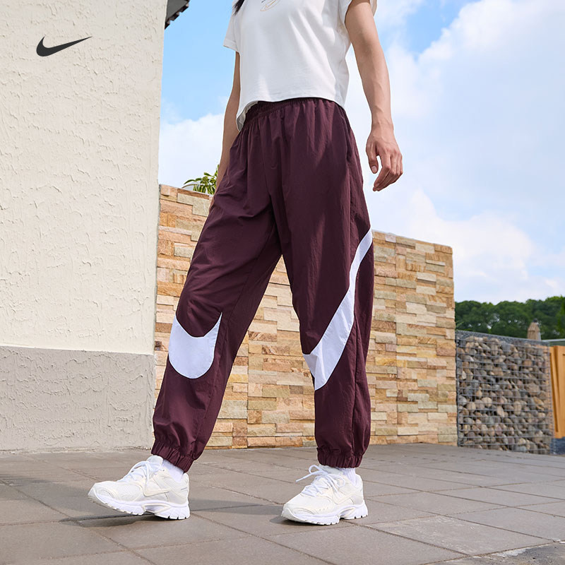 款NIKE耐克女子卫裤梭织运动长裤