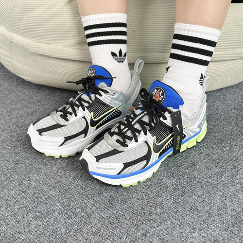 NIKE耐克VOMERO5大童轻便运动鞋