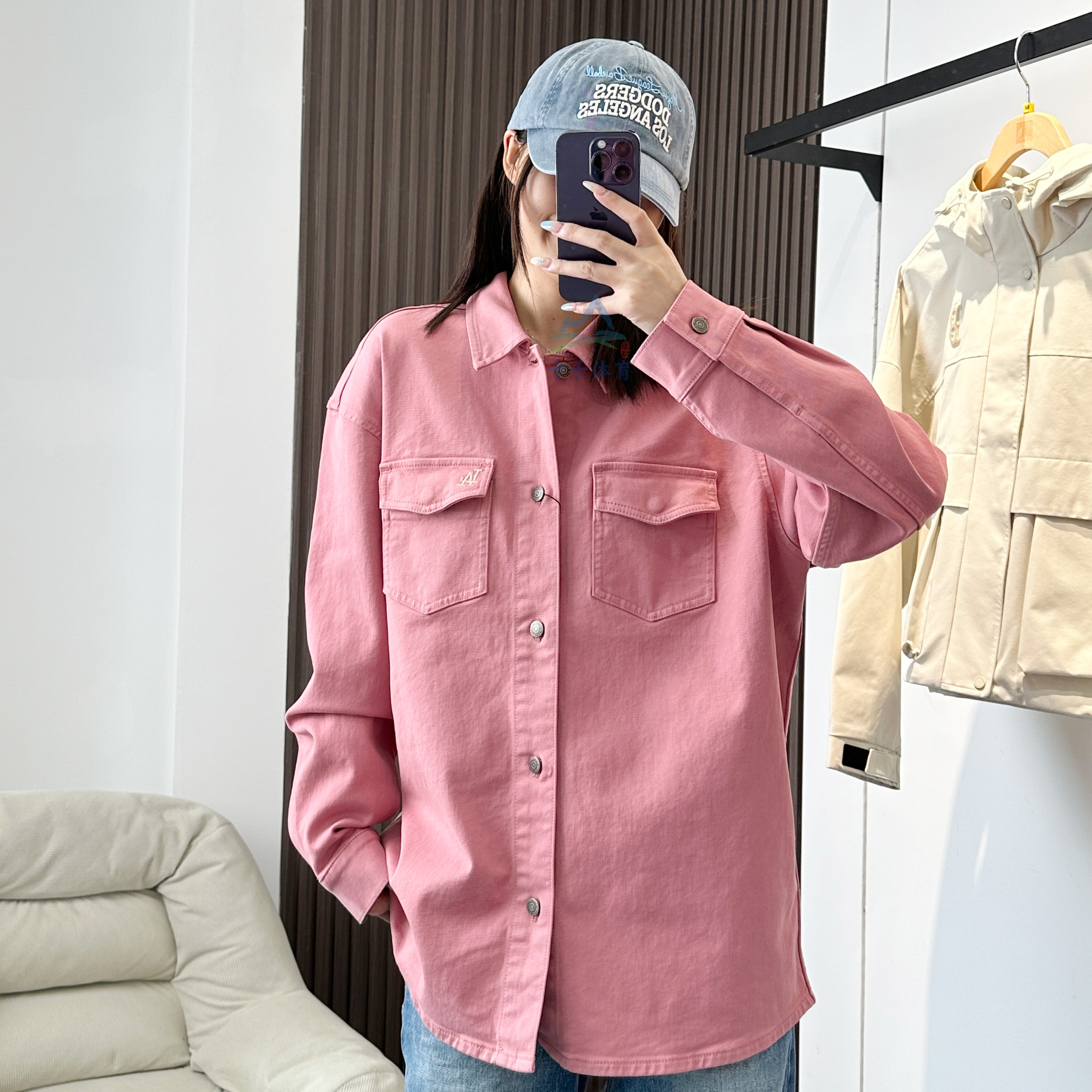 25秋季新款MLB外套男女小标刺绣翻领牛仔衬衫运动夹克3ADRV0154