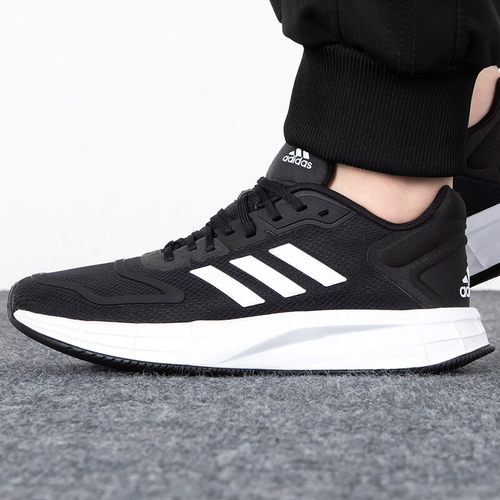 阿迪达斯女鞋网面透气运动跑步鞋