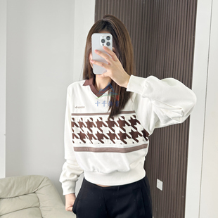 adidas阿迪达斯三叶草女子千鸟格宽松舒适运动卫衣KC2689 KC2690