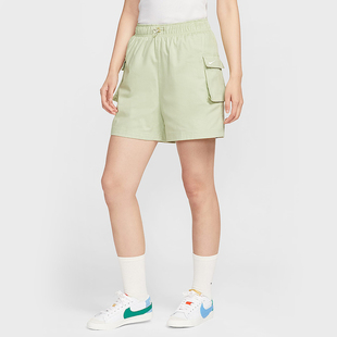 NIKE耐克女子运动休闲小标刺绣宽松透气速干短裤五分裤IH9273