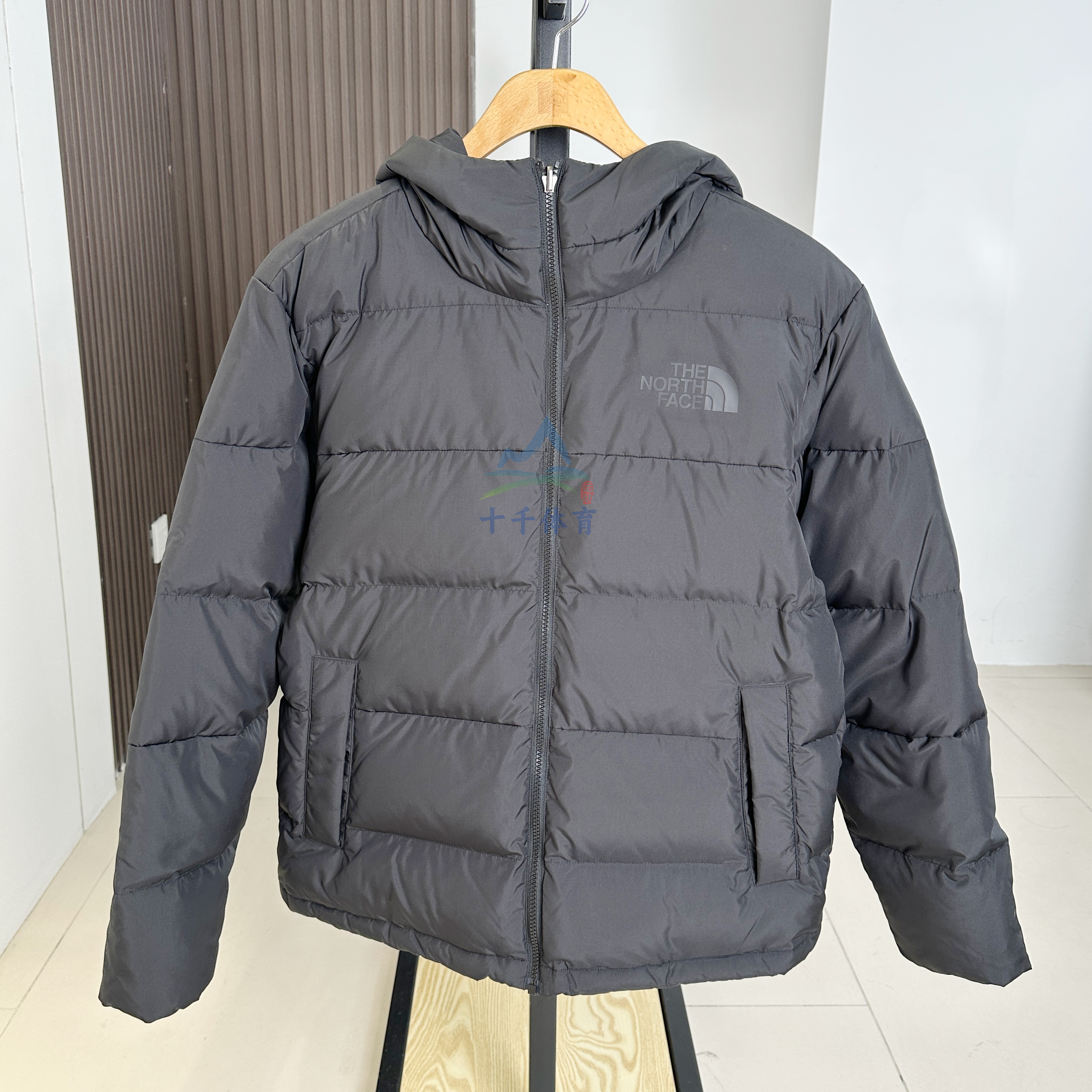 北面羽绒服男防泼水保暖羽绒服