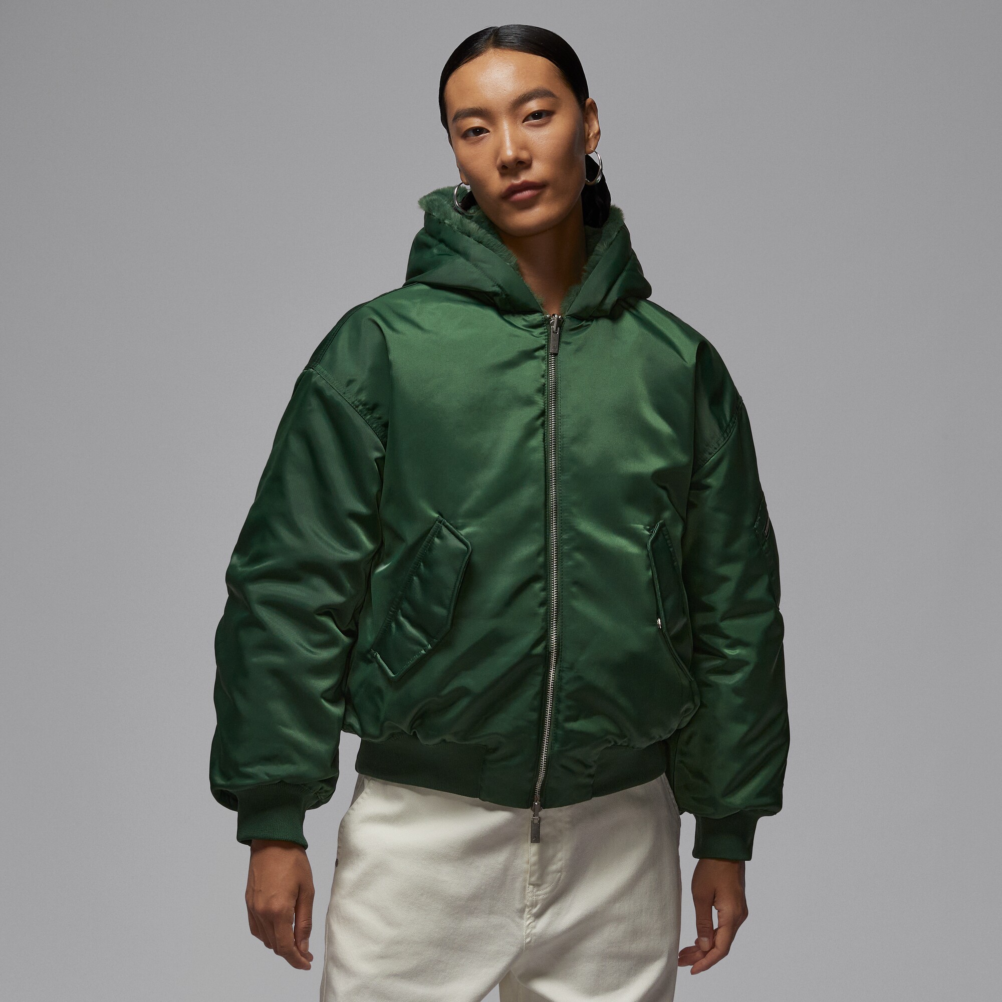 Nike耐克JORDAN女子25冬季双面穿人造毛保暖连帽棉服外套HV0358