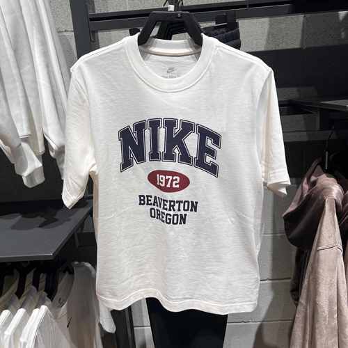 Nike耐克女运动百搭短袖印花T恤