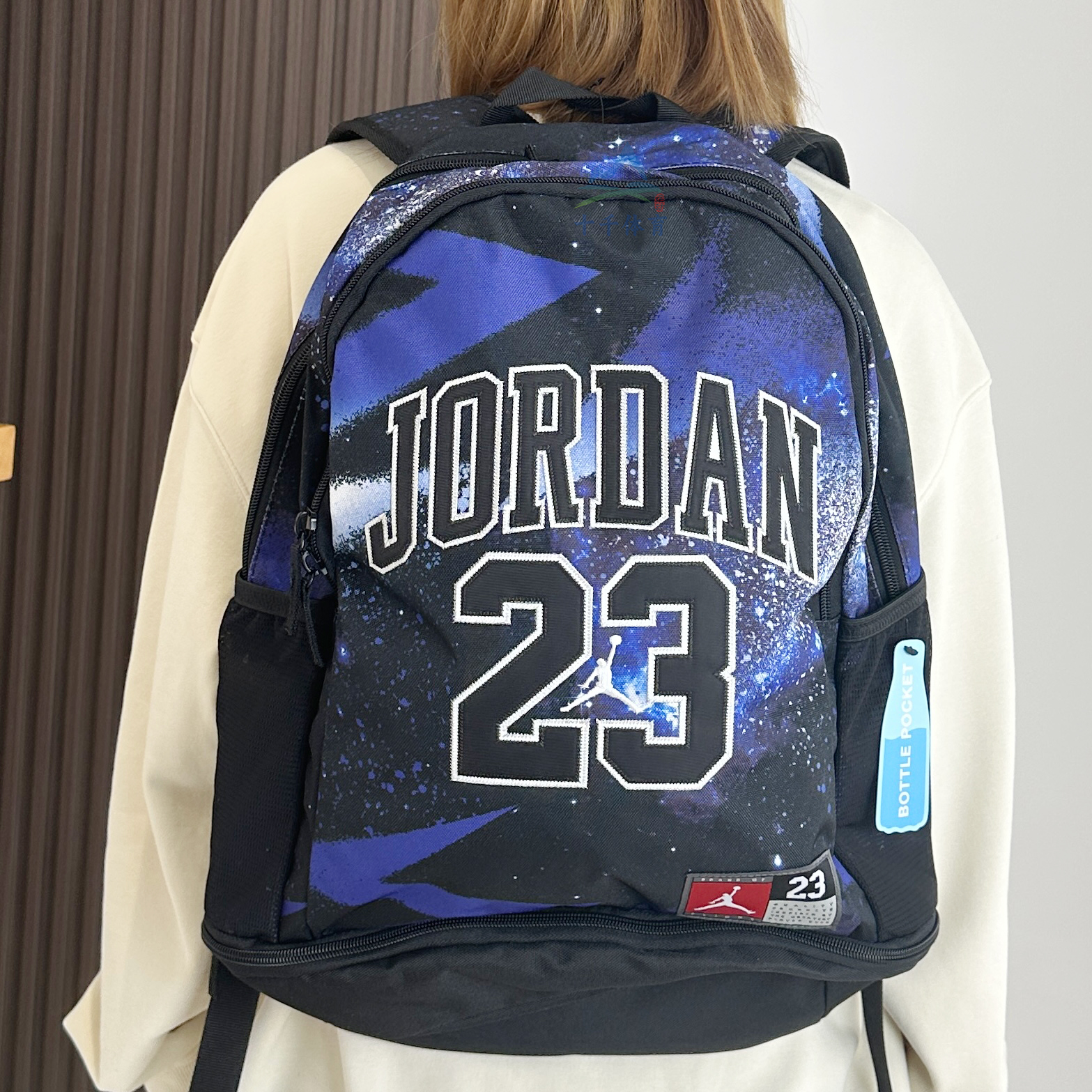 NIKE耐克双肩包运动男女学生书包