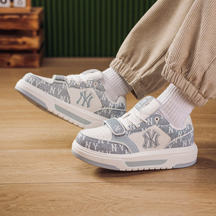 MLB板鞋男女冬季新款轻便复古运动鞋情侣低帮经典休闲鞋3ASXM026N