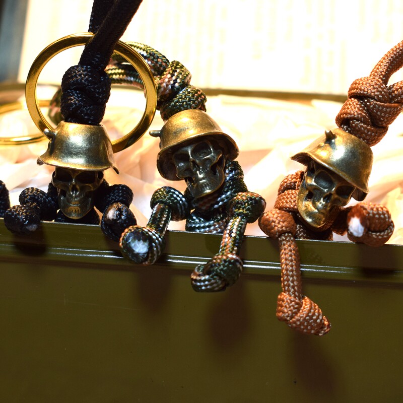 越南r高地骷髅汽车钥匙扣摆件用男士个性创意钥匙链挂件包挂饰