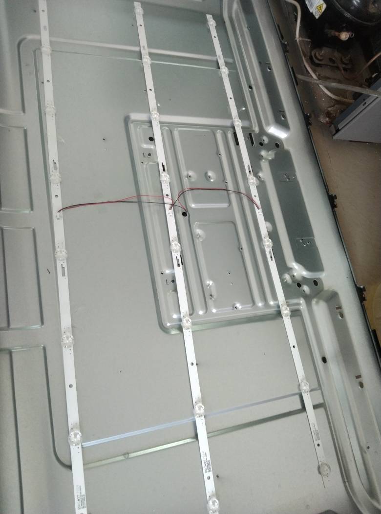 43X1灯条JS-MR43M1081ER.003