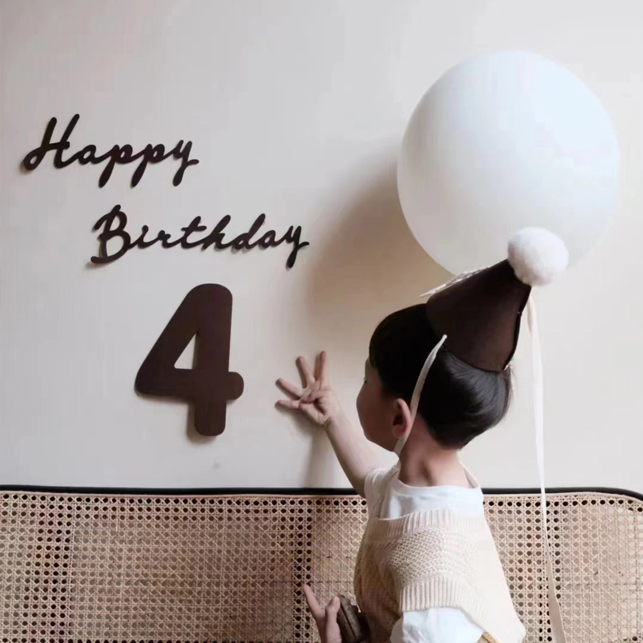 森系可可色简约拍照道具周岁场景