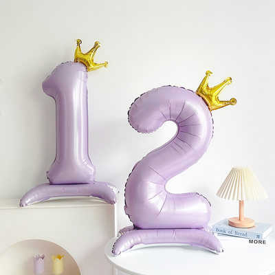 奶油紫色拍照出片底座数字气球
