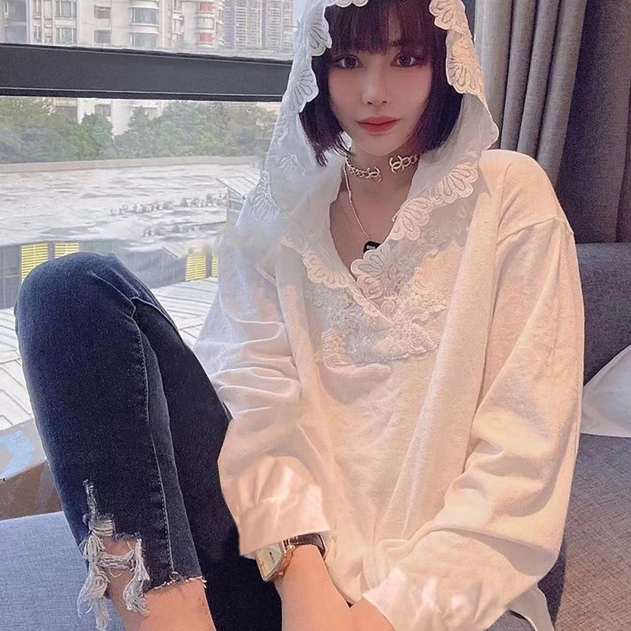 白色连帽蕾丝长袖罩衫上衣女春夏防晒宽松薄款内搭打底衫t恤卫衣