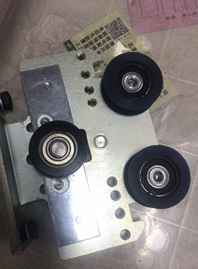 GILGEN滑轮吊具塑料滑轮尼龙材质轮