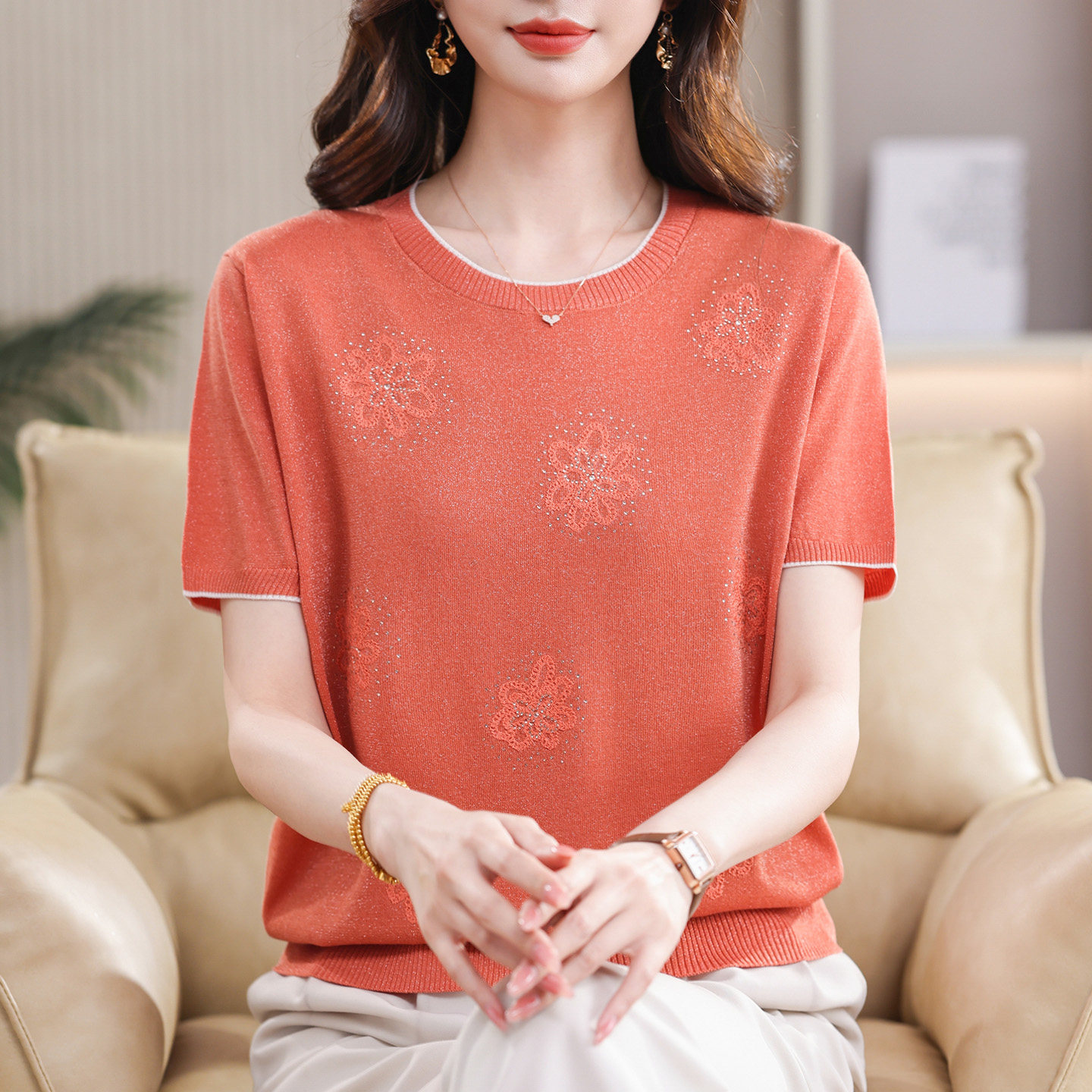 洋气中年妈妈短袖冰丝T恤女高档加肥加大码遮肚桑蚕丝针织上衣夏