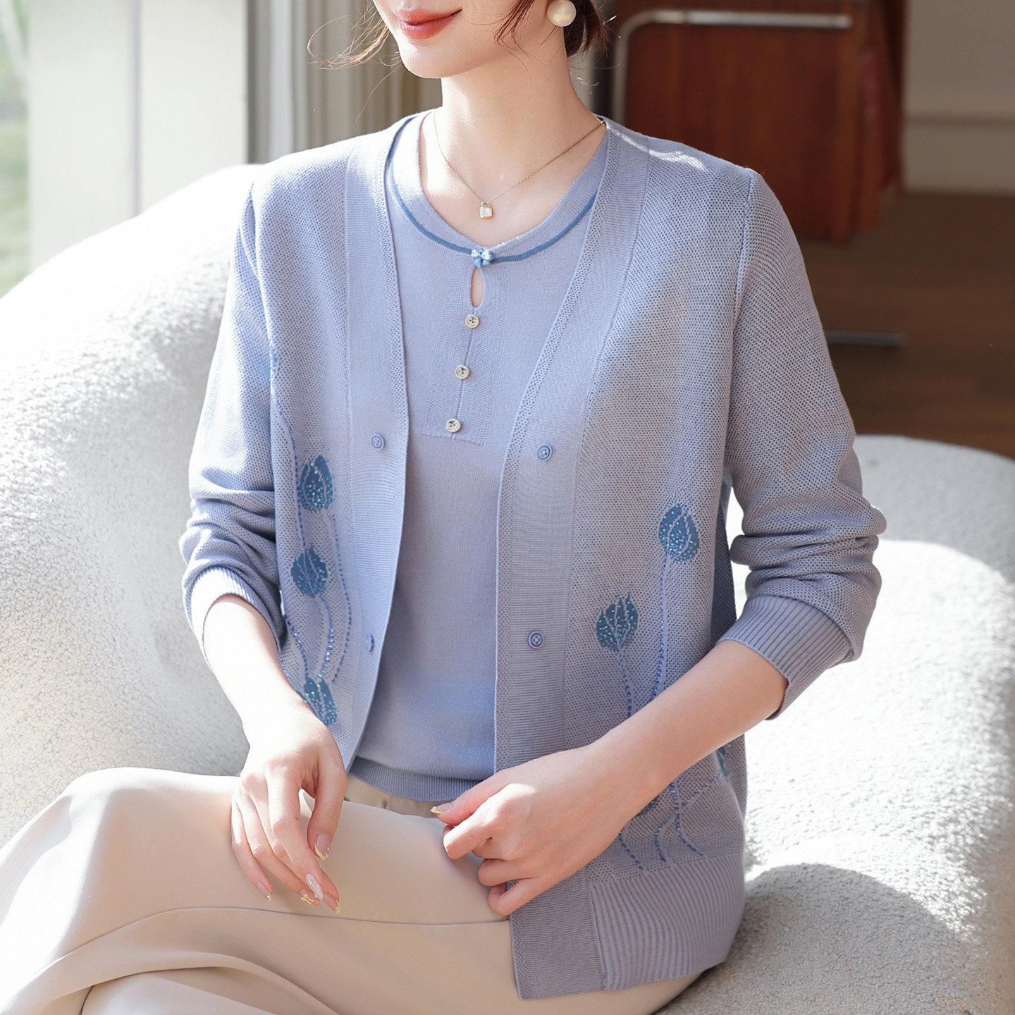 妈妈春季针织开衫两件套加肥加大码中老年薄款外套女洋气冰丝T恤