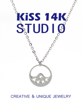 不掉色圆镂空五星项链女生轻奢小众高级设计感锁骨链2024新款精致