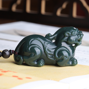 新款天然新疆和田玉貔貅手把件男女玉石把玩立体雕刻貔貅细料青玉