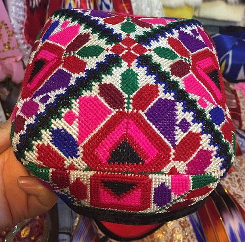 新疆花帽 手工绣花花帽子特色小花帽女士舞蹈演出艺考头饰四角帽