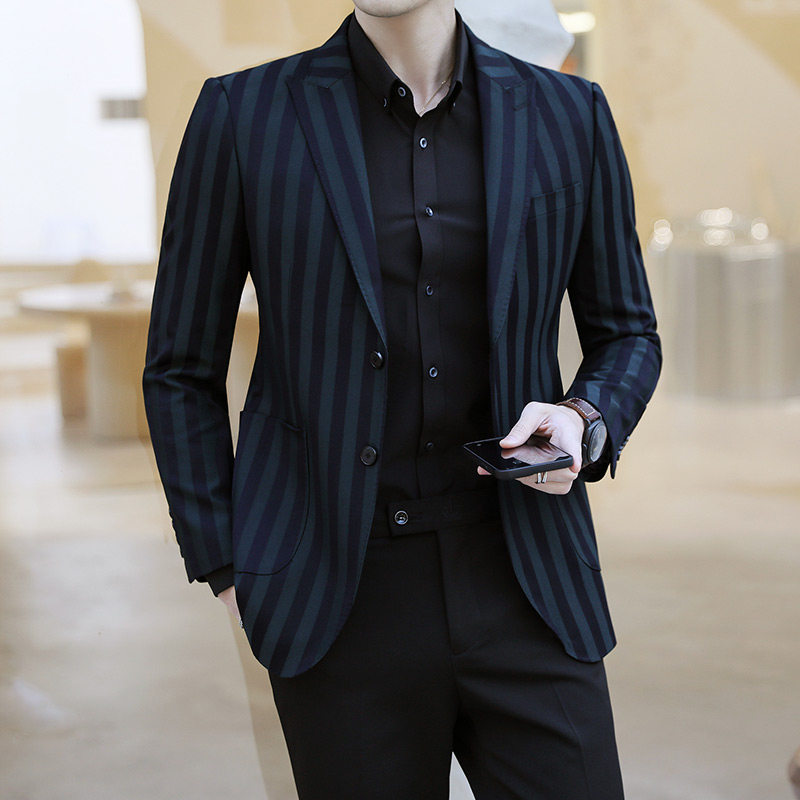 模特图2025年男士春季青年时尚休闲条纹西装单西外套DX6104P165，男装西服套装，电商D216