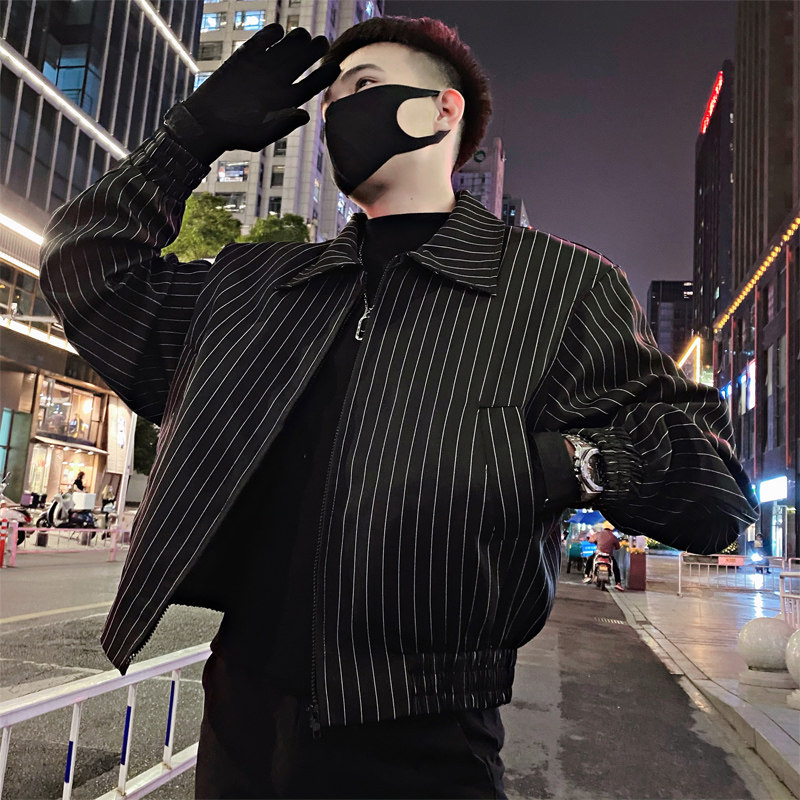 OBOY 봄 가을 패션 스트라이프 캐주얼 재킷 남자의 멋진 블랙 옷깃 탑 잘 생긴 개성 다재다능한 재킷