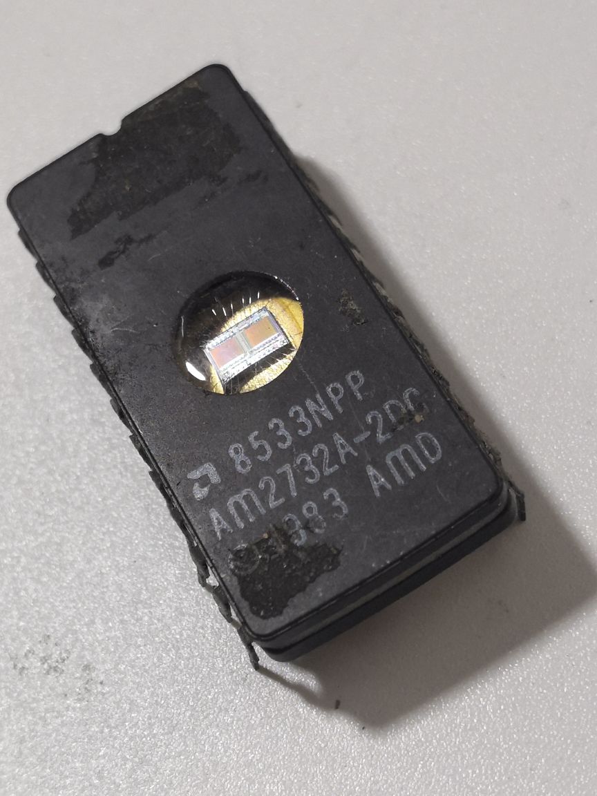 AM2732A-2DC陶瓷带窗口双列直插集成电路芯片DIP-24