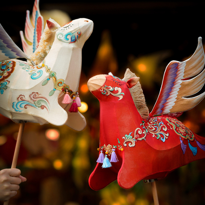 敦煌正版联名马年竹编非遗花灯