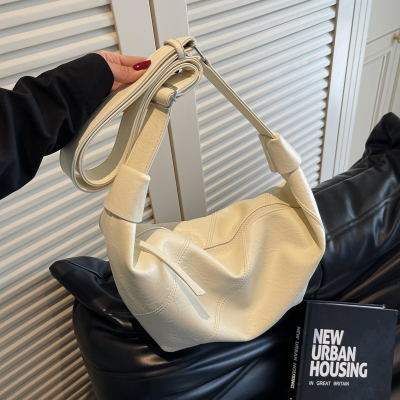 休闲松弛感大容量包包女2026新款春夏时尚斜挎包通勤单肩包托特包