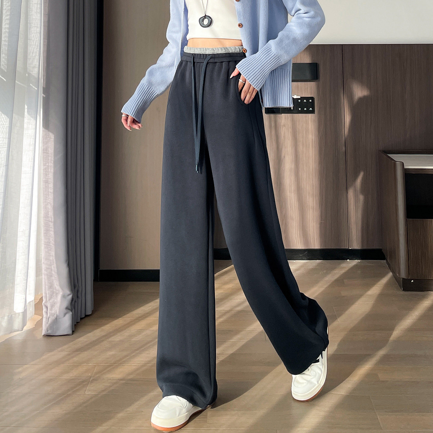 高中初中学生少女装2026新款拼接春秋直筒运动裤窄版阔腿休闲长裤