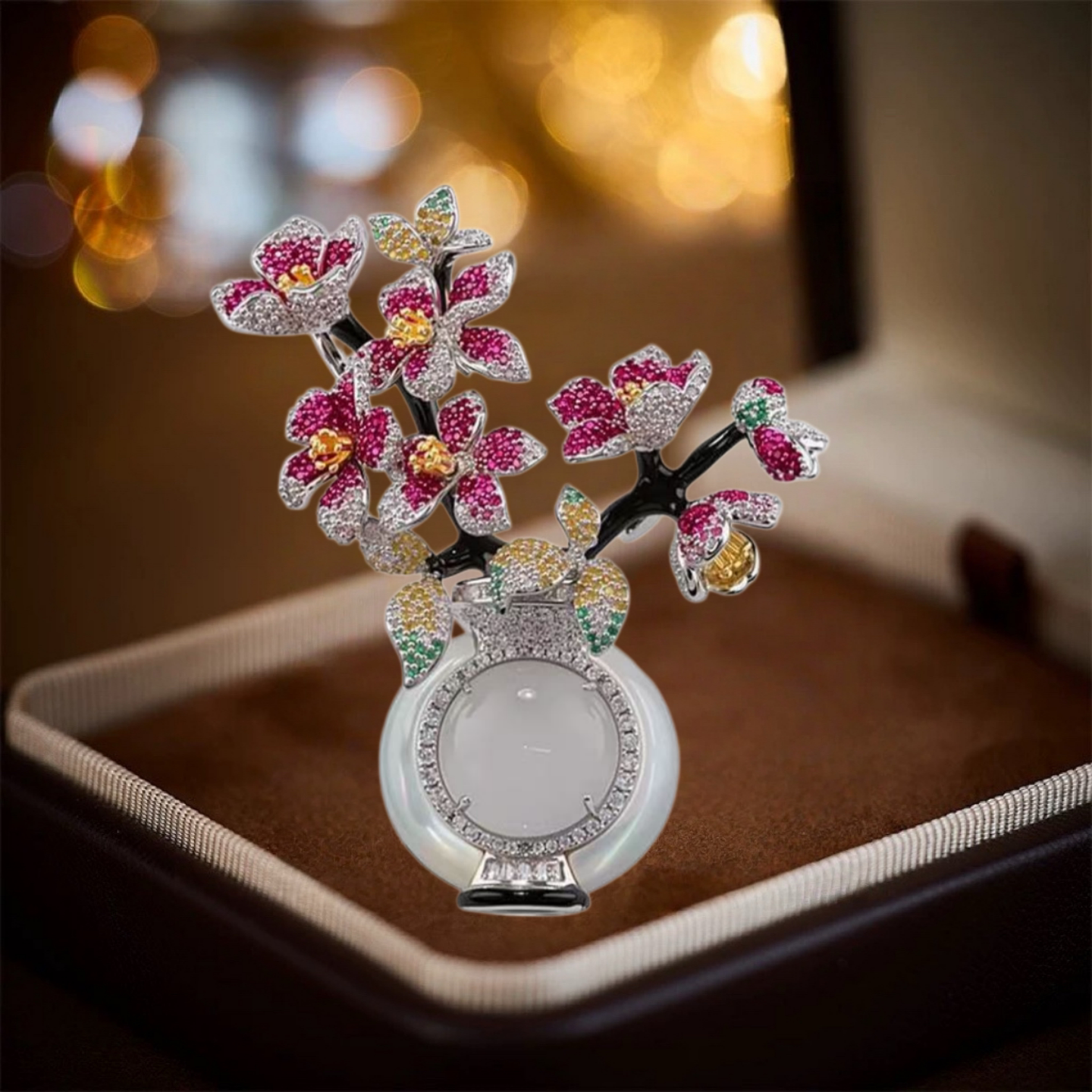 予航镶钻花朵胸针女时尚别针个性设计感白色花瓶优雅国风胸花配饰
