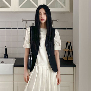 夏季西装马甲女款修身时髦洋气百搭叠穿马夹女外穿时尚小个子短款
