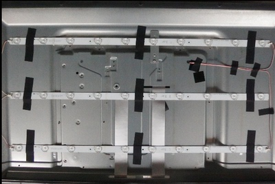 适用全新三洋32CE560LED灯条MBL-32035D310KG0-V3-66MM-A/B/C灯条