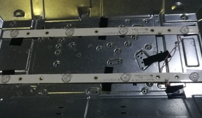 乐华22AL2000背光液晶灯条