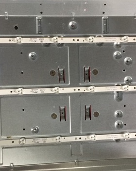 适用全新飞利浦32PFL3045/T3 灯条4708-K320WD-A3216K01灯条