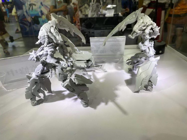 大火鸟玩具 魔姬变形 可动变形机娘 (暂名)变形玩具 合金成品