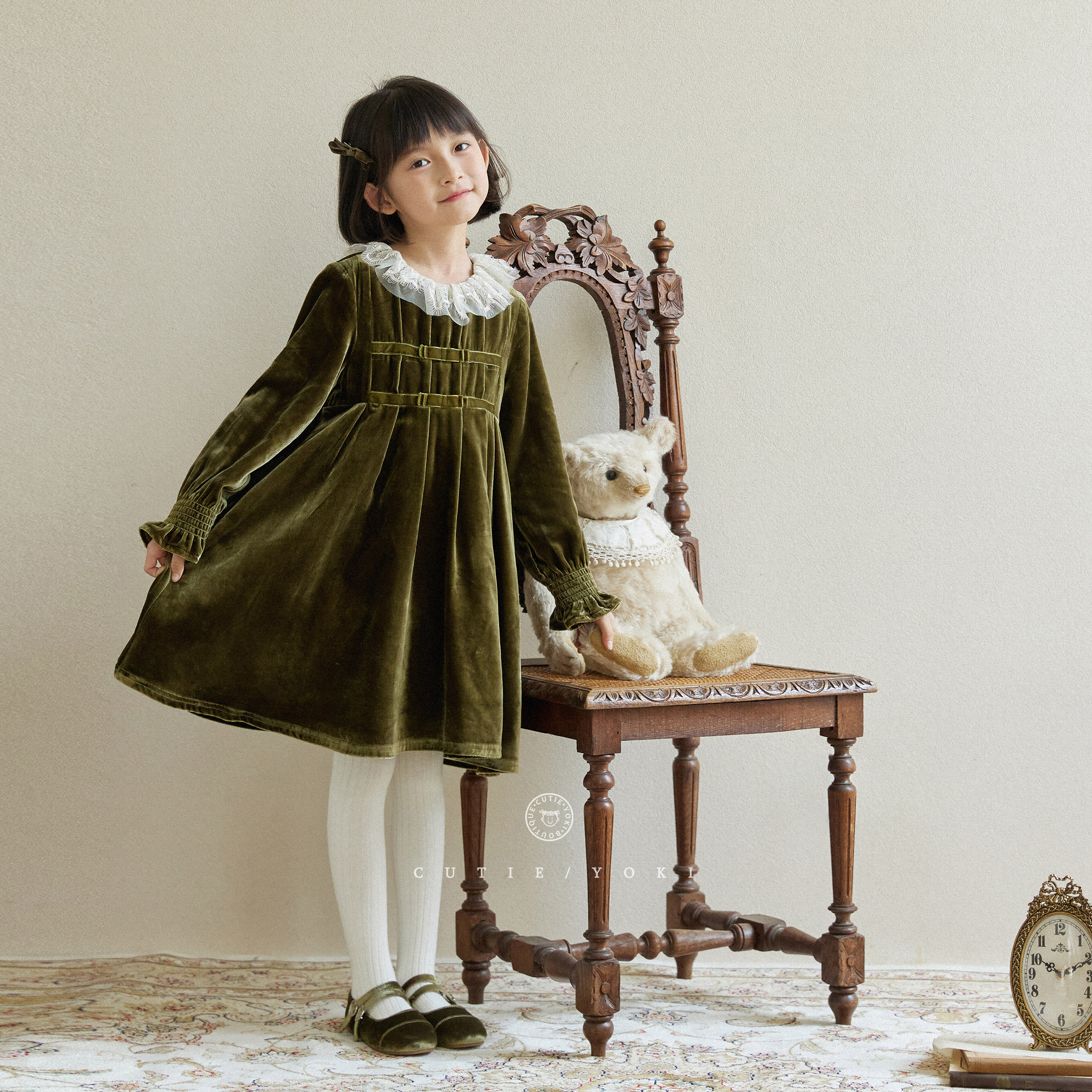 yoki童装女童丝绒打揽连衣裙拜年服复古法式进口蕾丝丝绒裙