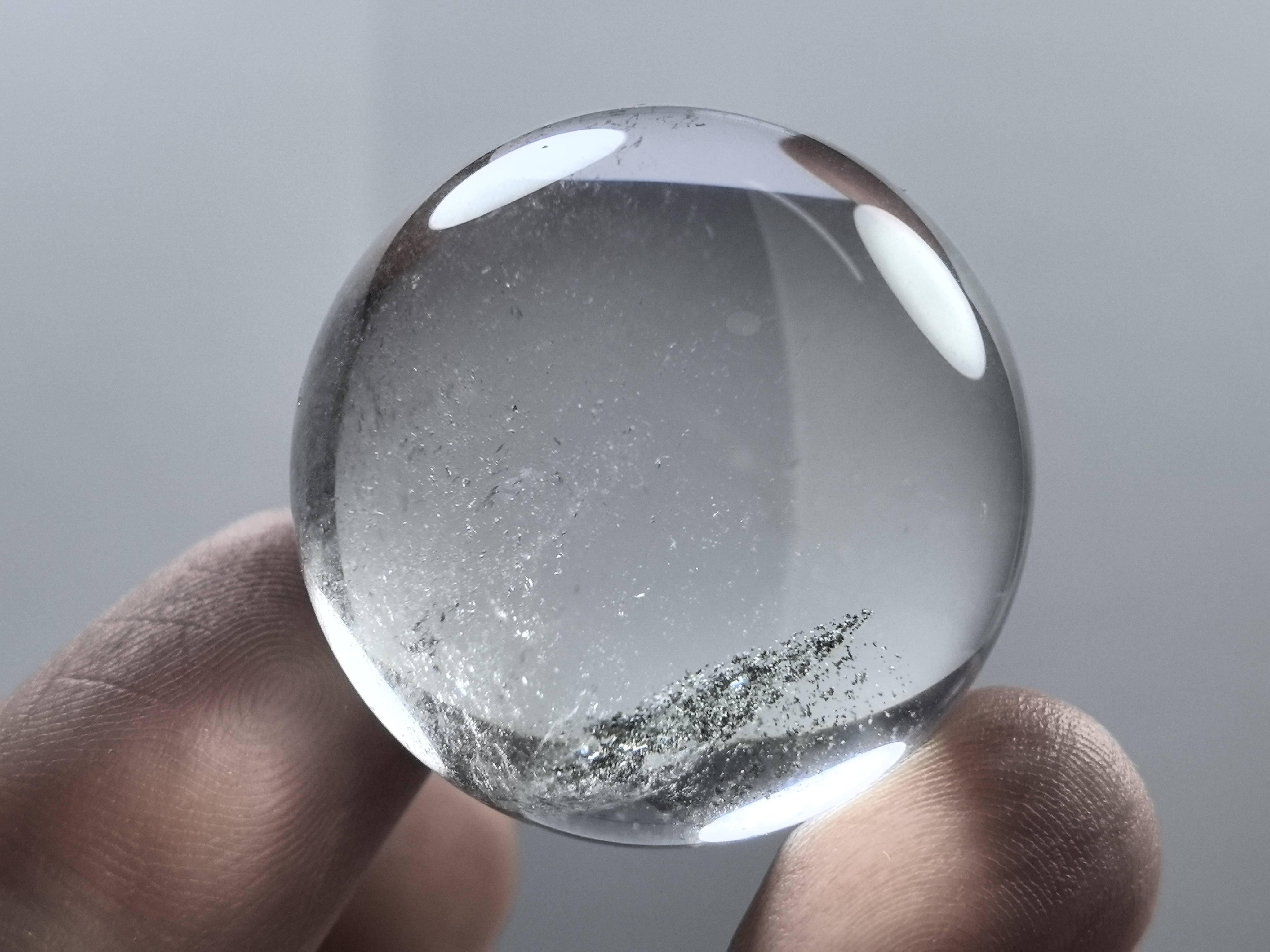 精品天然巴西绿幽灵水晶球转运珠天然异象水晶办公桌茶室摆件礼物