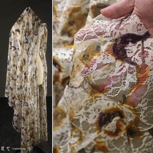 连衣裙服装 复古开衫 设计师面料 法式 火烧破碎烧花感做旧蕾丝印花