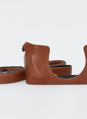 索尼黑卡 RX100M2 RX100M3 RX100M4 RX100M5  相机原装便携黑色皮包皮套底座 LCJ-LCRX2 原装包