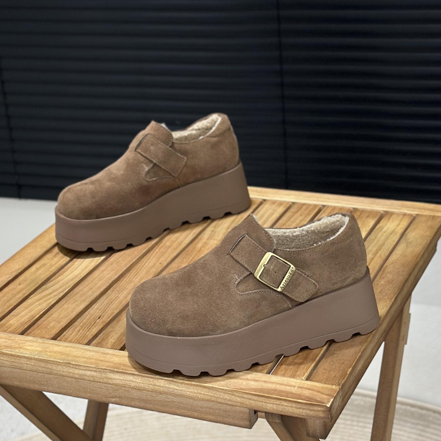 一脚蹬冬季加绒勃肯鞋女保暖棉鞋