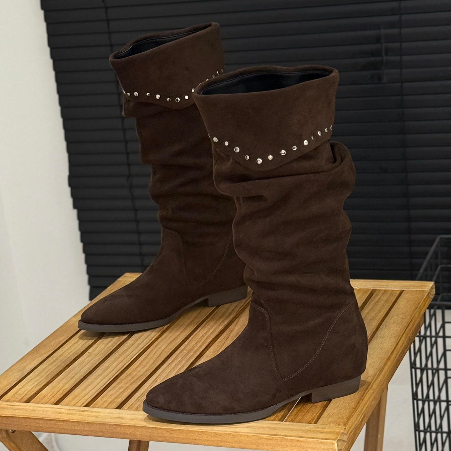 复古绒面西部靴尖头粗跟套筒长靴