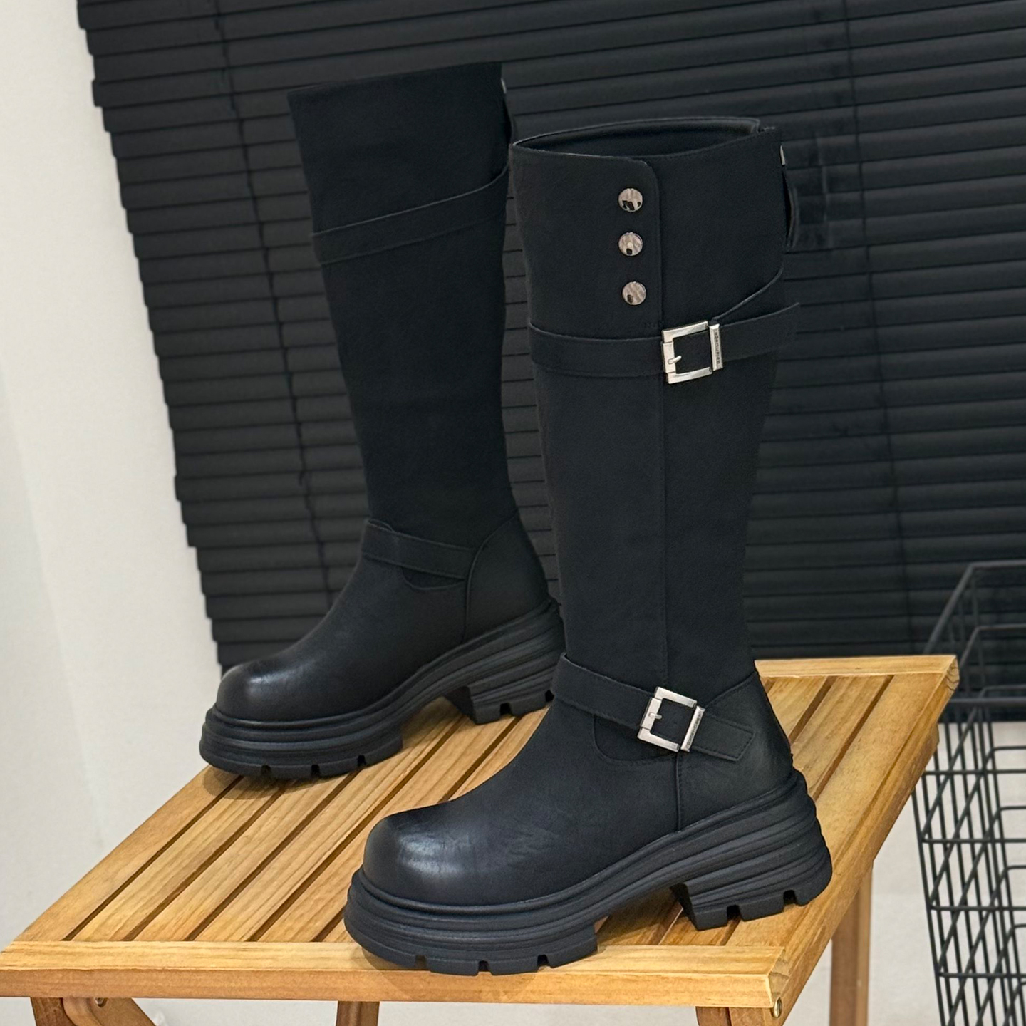 6.5cm增高皮带扣长靴粗跟骑士靴