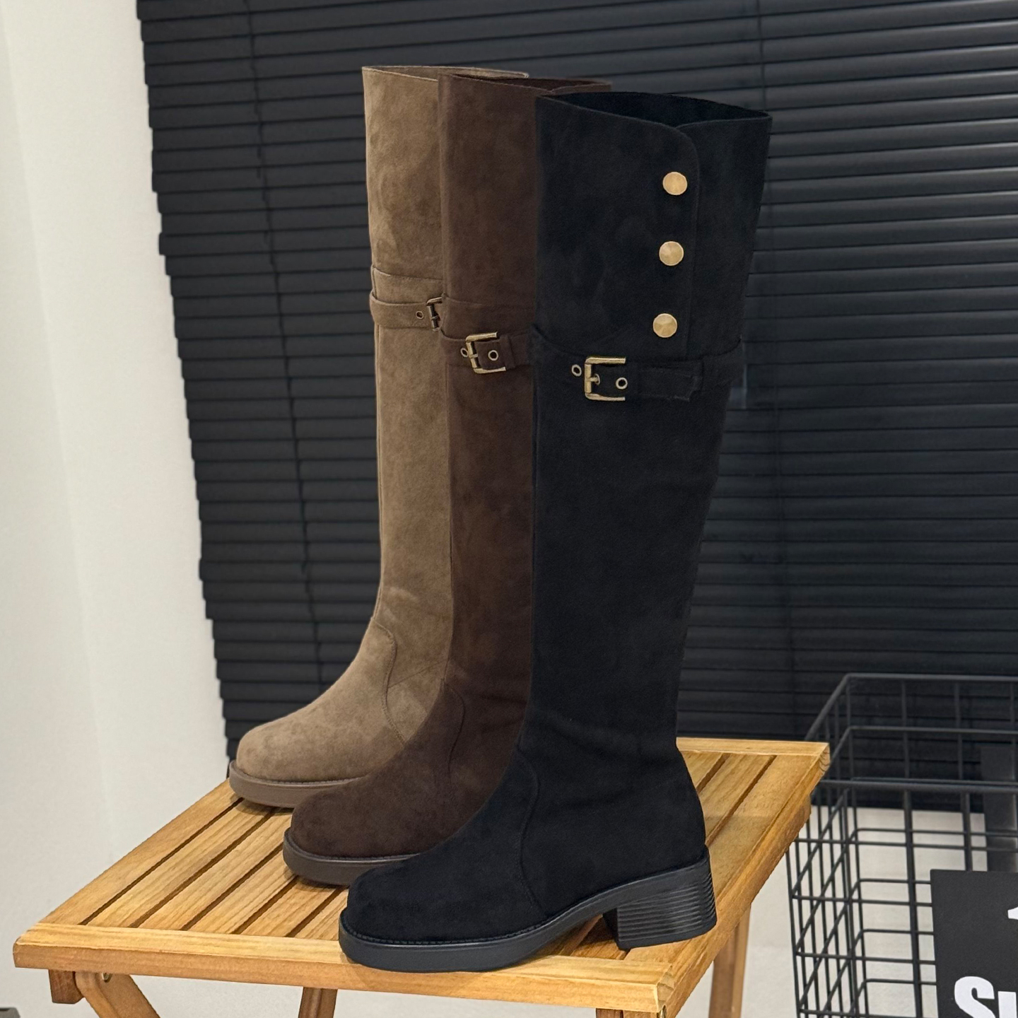 美拉德风过膝长靴粗跟两穿骑士靴