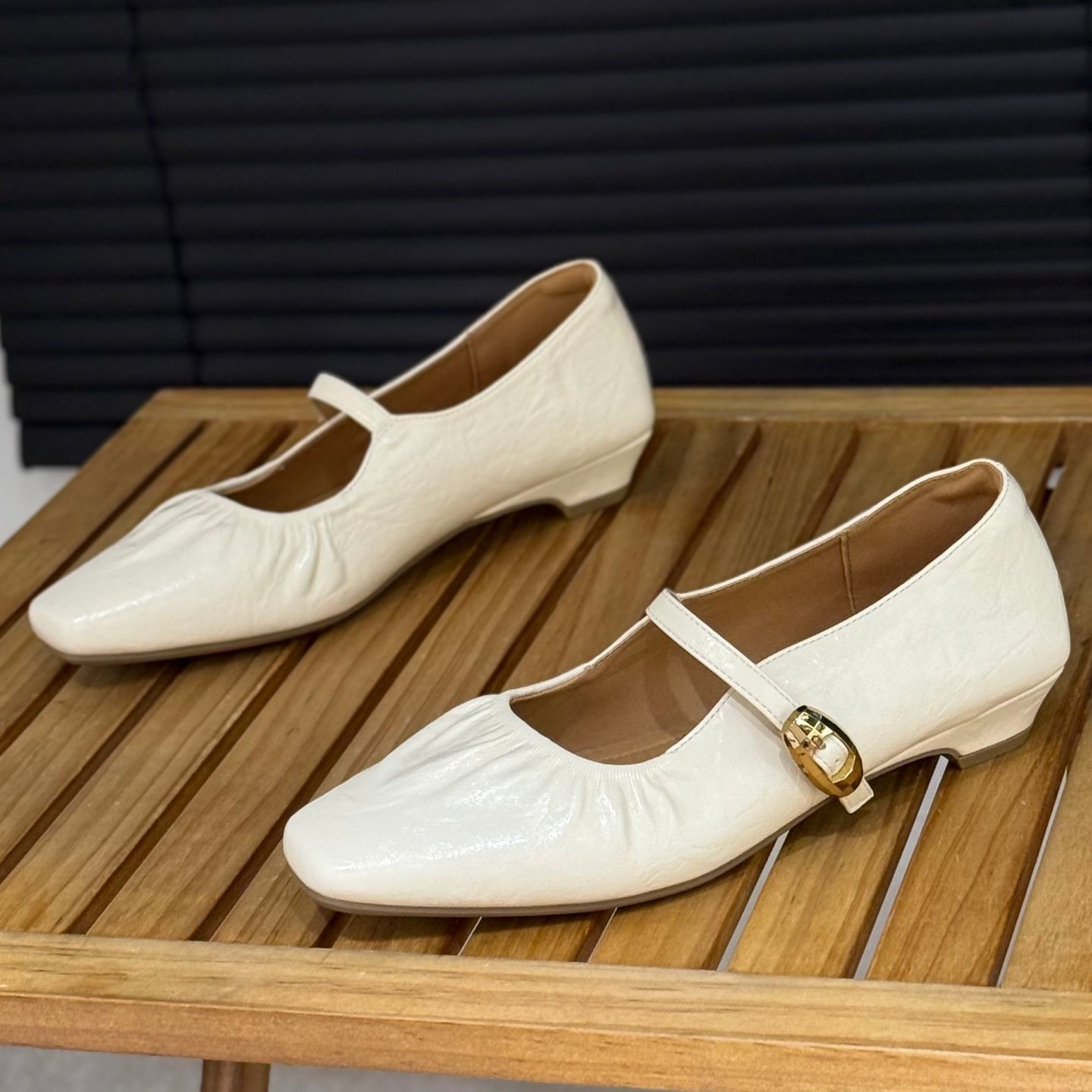 法式方头一字带低跟玛丽珍鞋女2026春季新款褶皱设计平底浅口单鞋,女鞋,玛丽珍鞋,淘宝优惠券,粉丝福利购,淘宝优惠卷